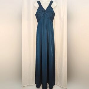 BCBG MaxAzria Twisted Bodice  Formal Maxi Dress Prom Dress, Teal, Size 6